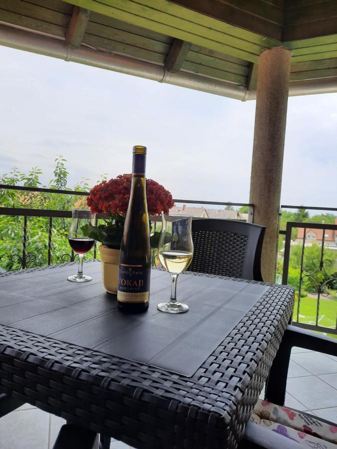 Apartmán Harmonia Vendeghaz Balatonalmádi Exteriér fotografie