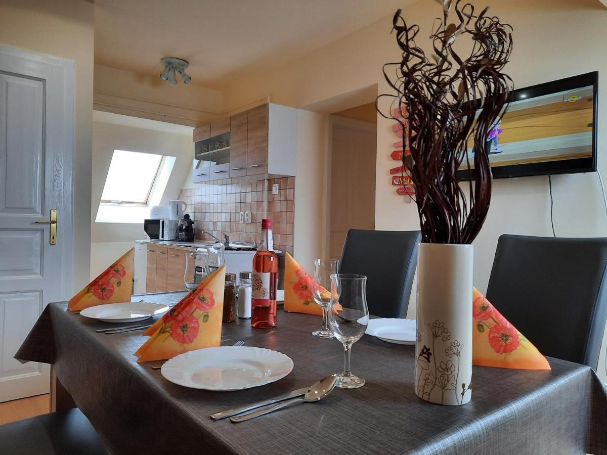 Apartmán Harmonia Vendeghaz Balatonalmádi Exteriér fotografie
