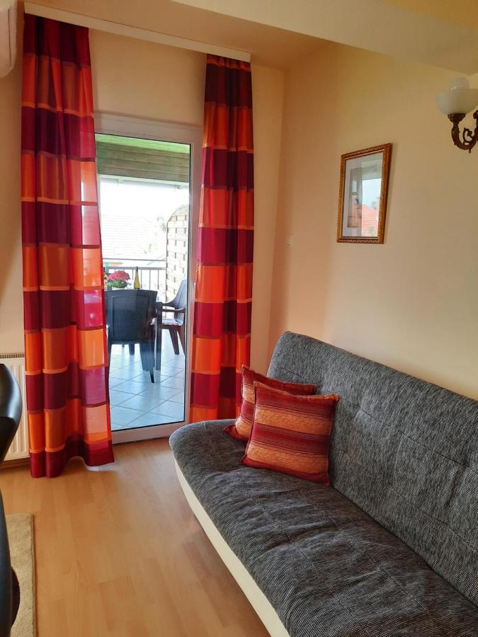 Apartmán Harmonia Vendeghaz Balatonalmádi Exteriér fotografie