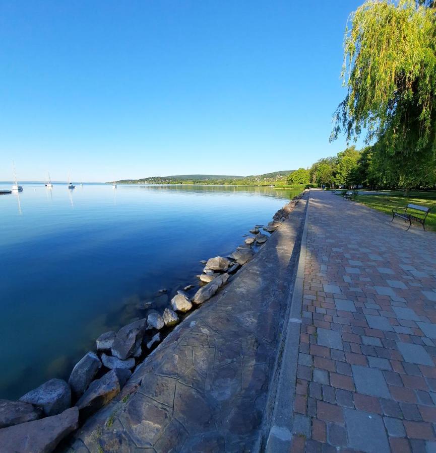 Apartmán Harmonia Vendeghaz Balatonalmádi Exteriér fotografie