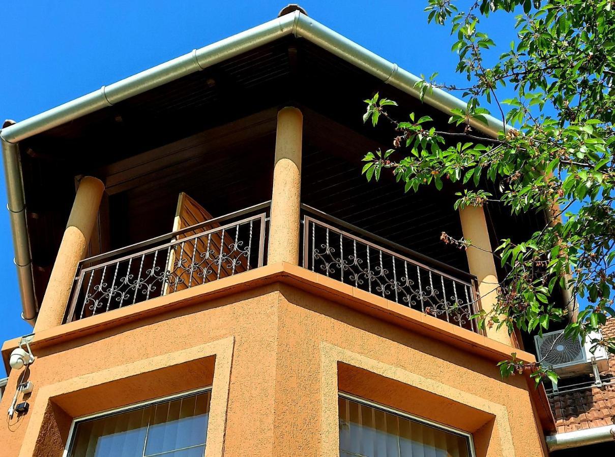 Apartmán Harmonia Vendeghaz Balatonalmádi Exteriér fotografie