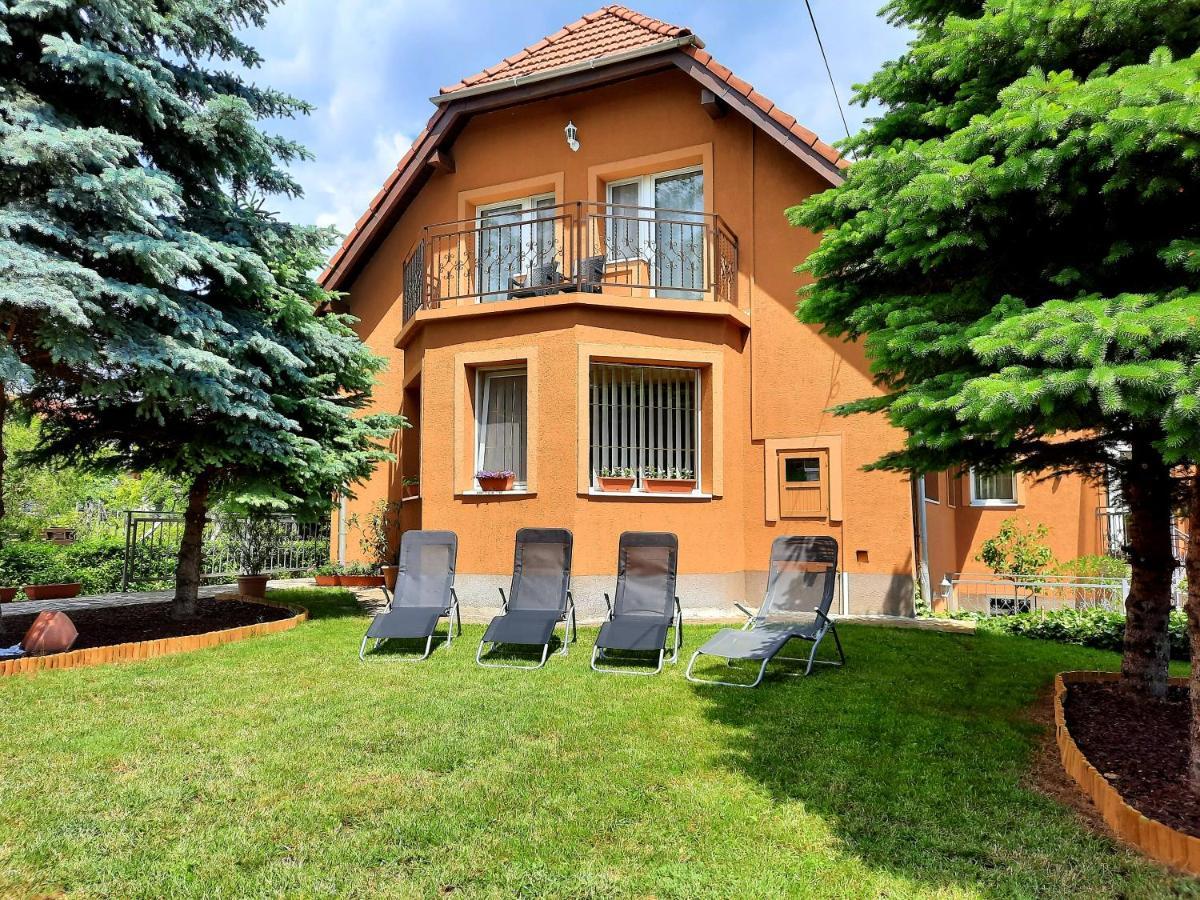 Apartmán Harmonia Vendeghaz Balatonalmádi Exteriér fotografie