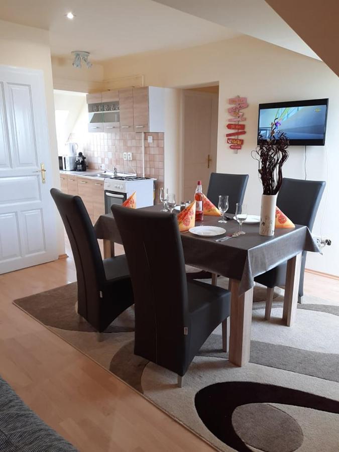Apartmán Harmonia Vendeghaz Balatonalmádi Exteriér fotografie
